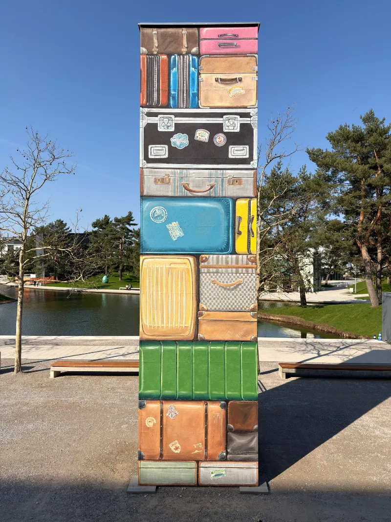 LeonKeer-augmented-reality-autostadt-wolfsburg